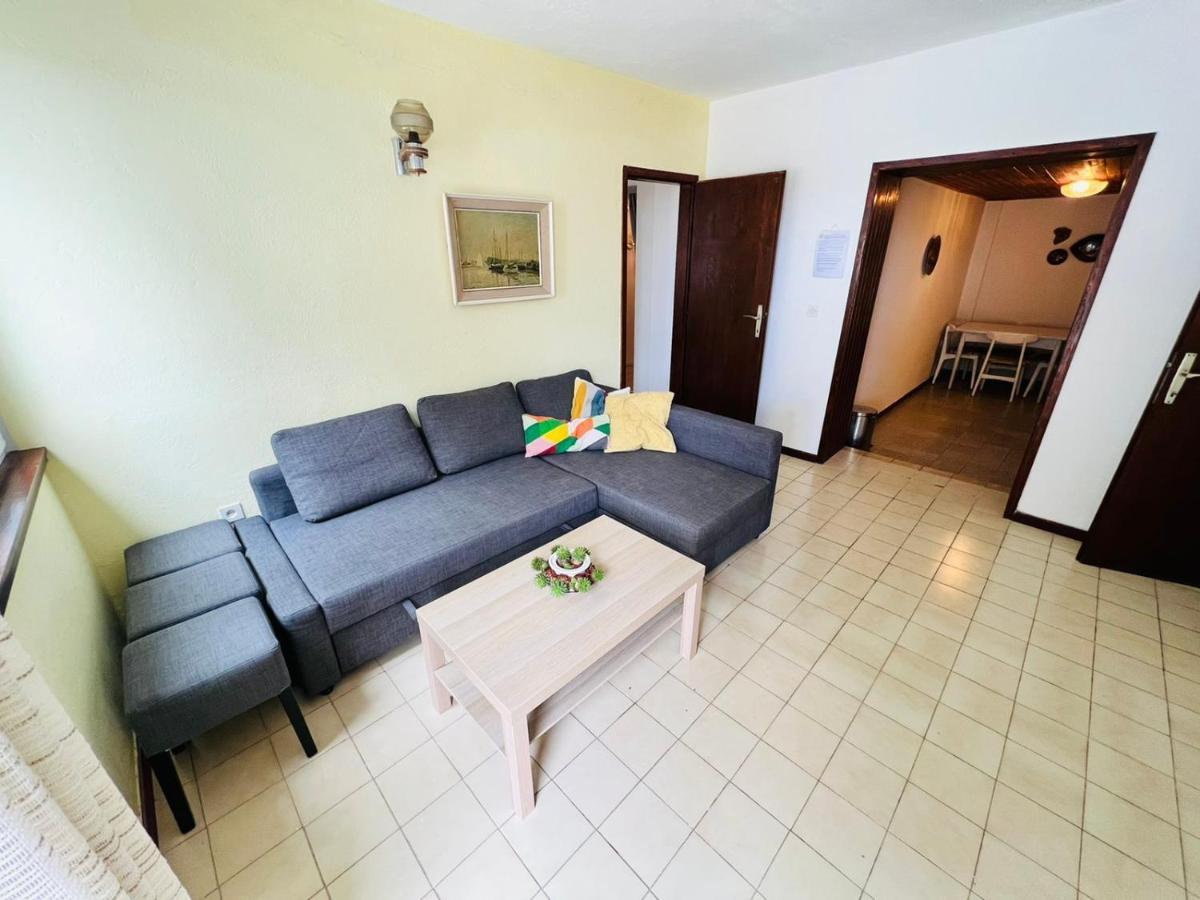 Sea Breeze Apartments With Private Beach And Boat Anchorage Stara Novalja Εξωτερικό φωτογραφία