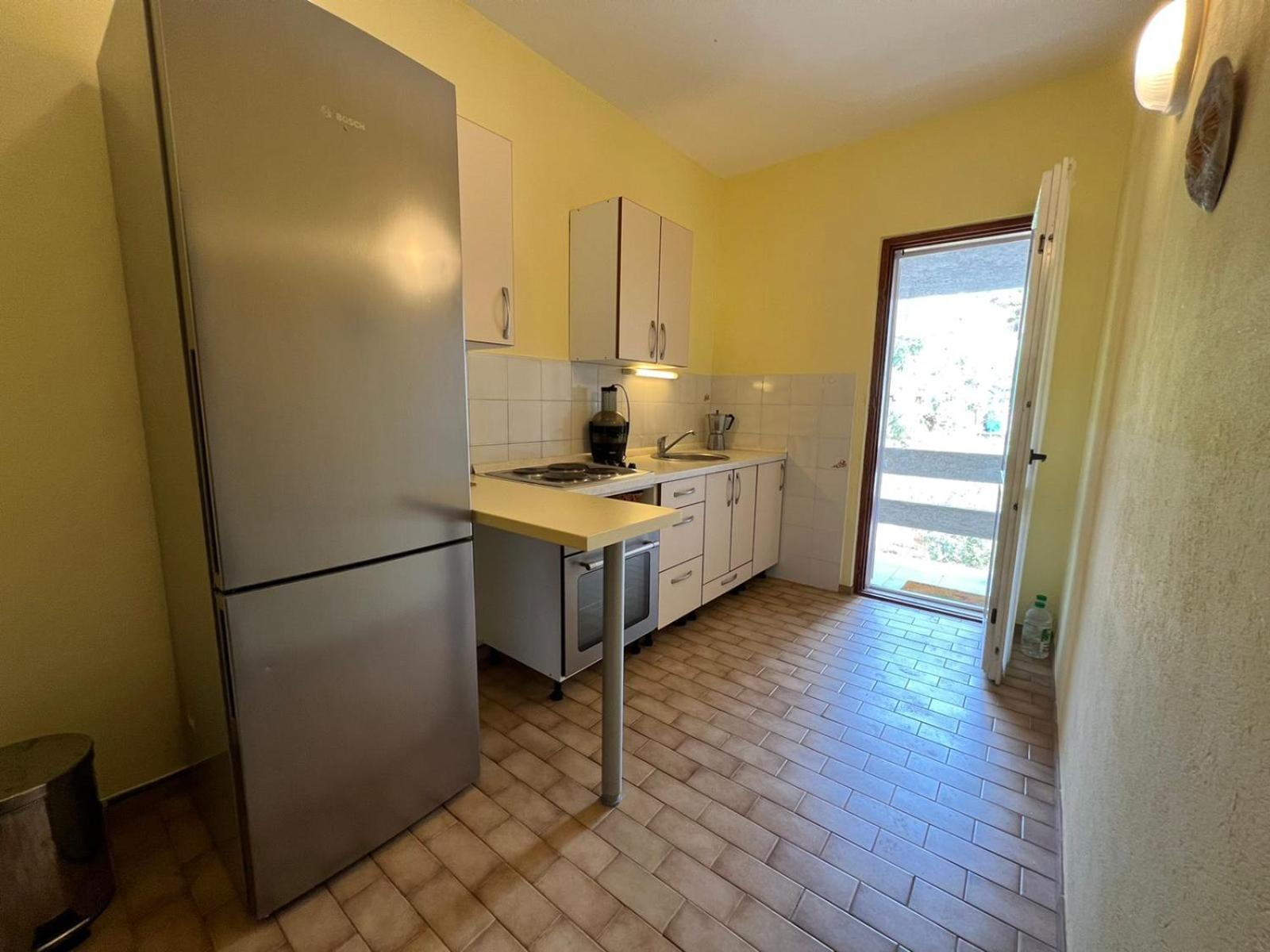 Sea Breeze Apartments With Private Beach And Boat Anchorage Stara Novalja Δωμάτιο φωτογραφία